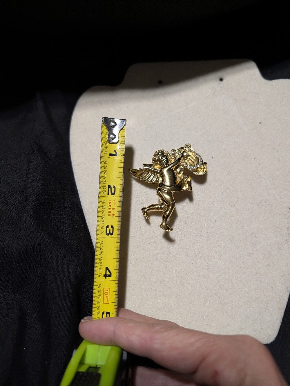 Givenchy Vintage Angel Pin Brooch Cherub Harp Rhinestone Gold Signed - Picture 12 of 14